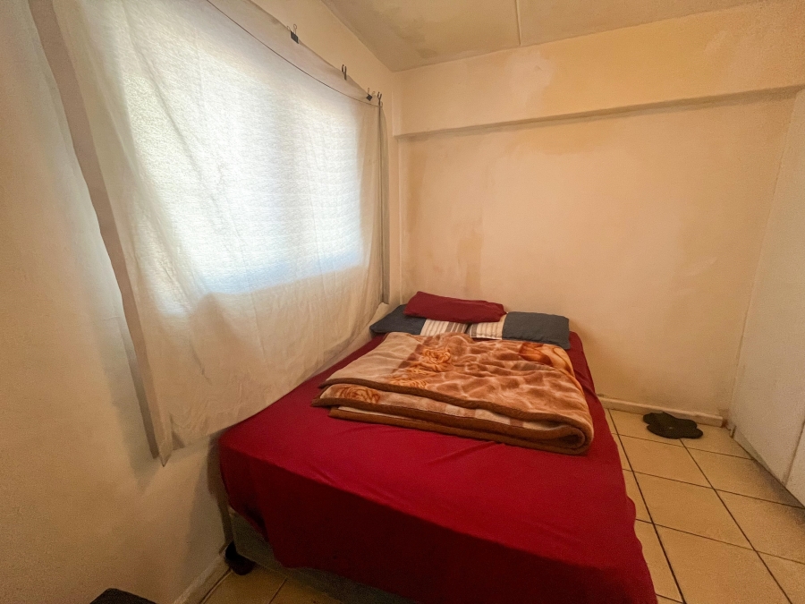 2 Bedroom Property for Sale in Maitland Western Cape